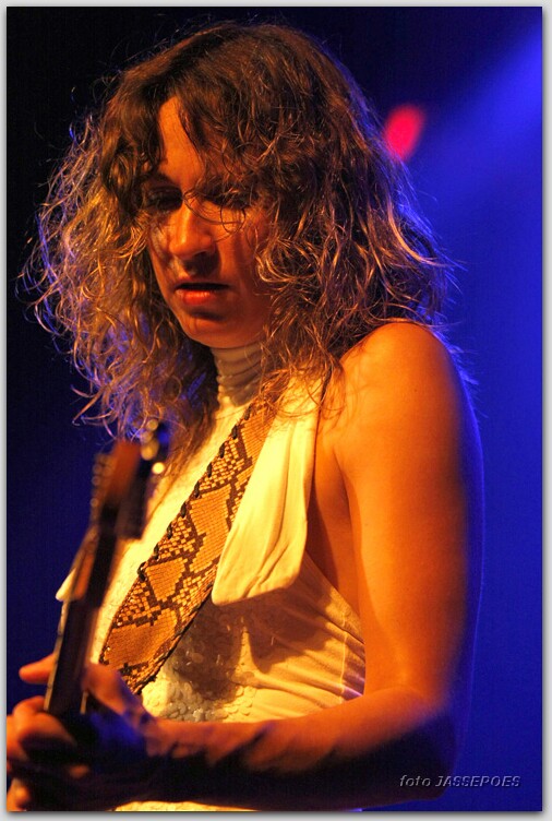 Ana Popovic  JASSEPOES