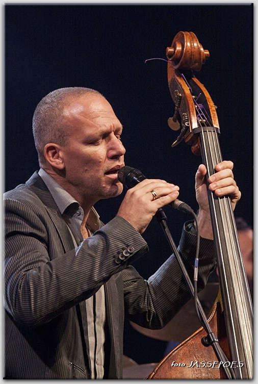 Avishai Cohen  JASSEPOES